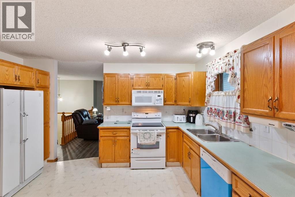 Photo 32 of 5241 Aspen Drive, Blackfalds AB