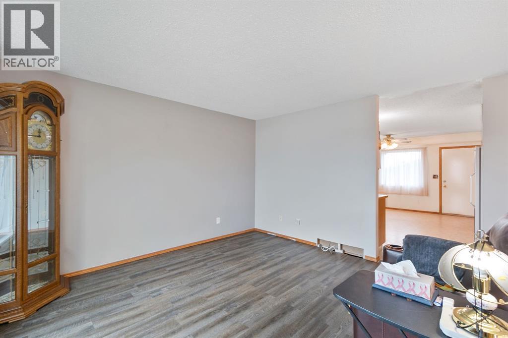 Photo 30 of 5241 Aspen Drive, Blackfalds AB