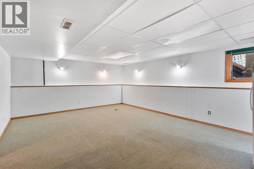 Photo 4 of 5241 Aspen Drive, Blackfalds AB