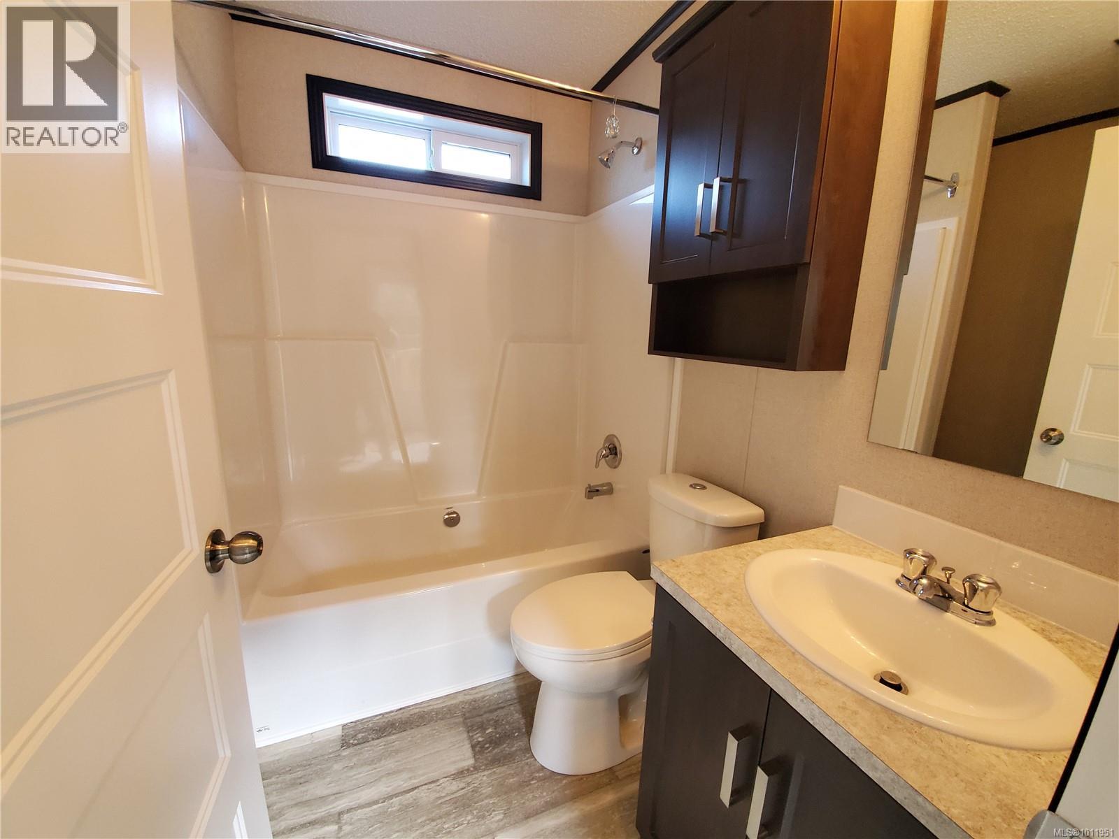 Photo 12 of 52 1720 Whibley Rd, Coombs BC