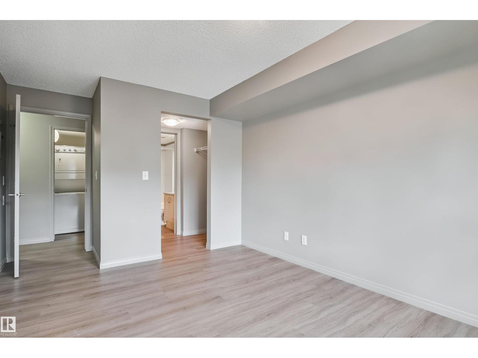 Photo 46 of 211 11441 Ellerslie Rd Sw, Edmonton AB