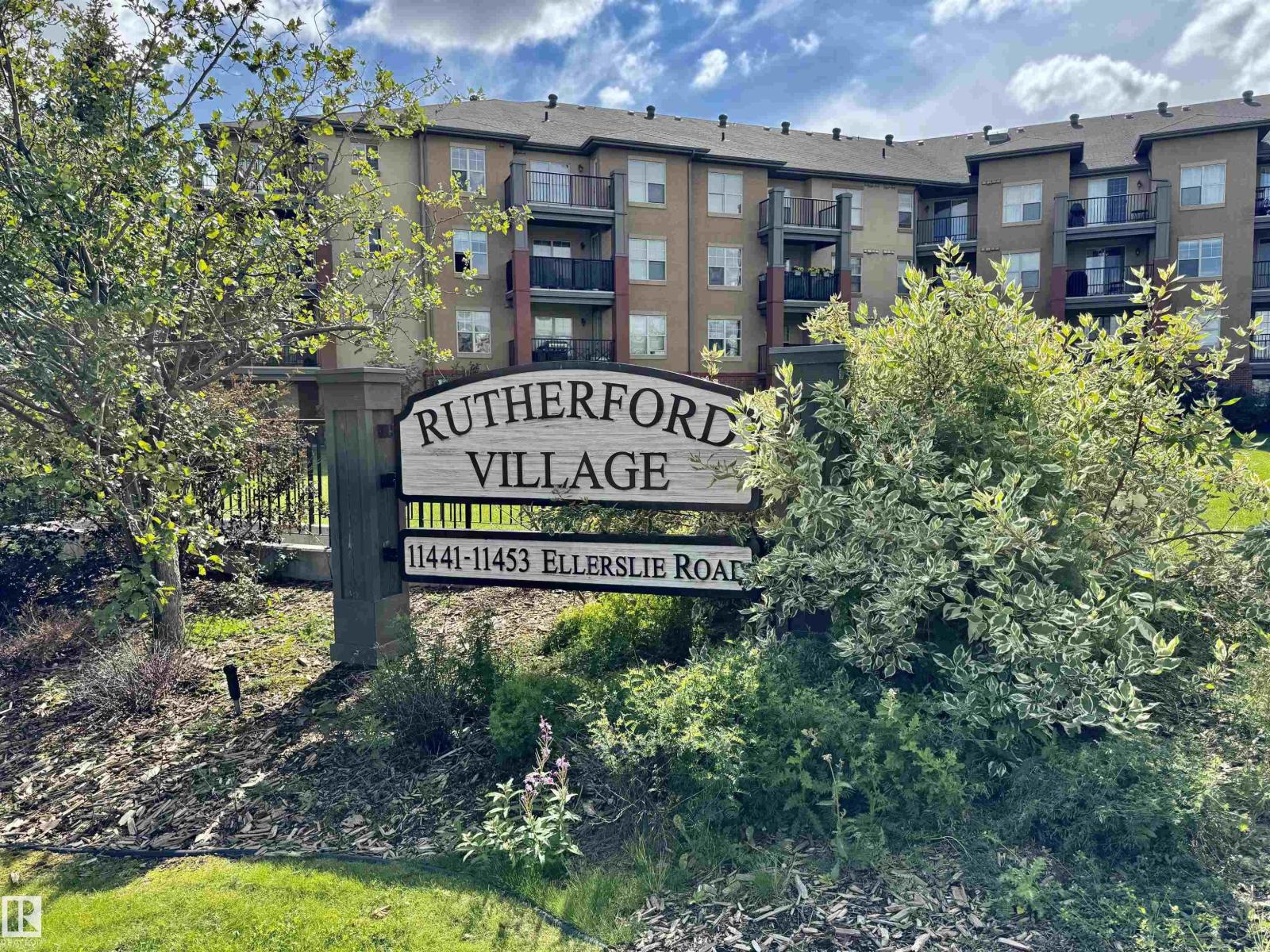 Photo 4 of 211 11441 Ellerslie Rd Sw, Edmonton AB