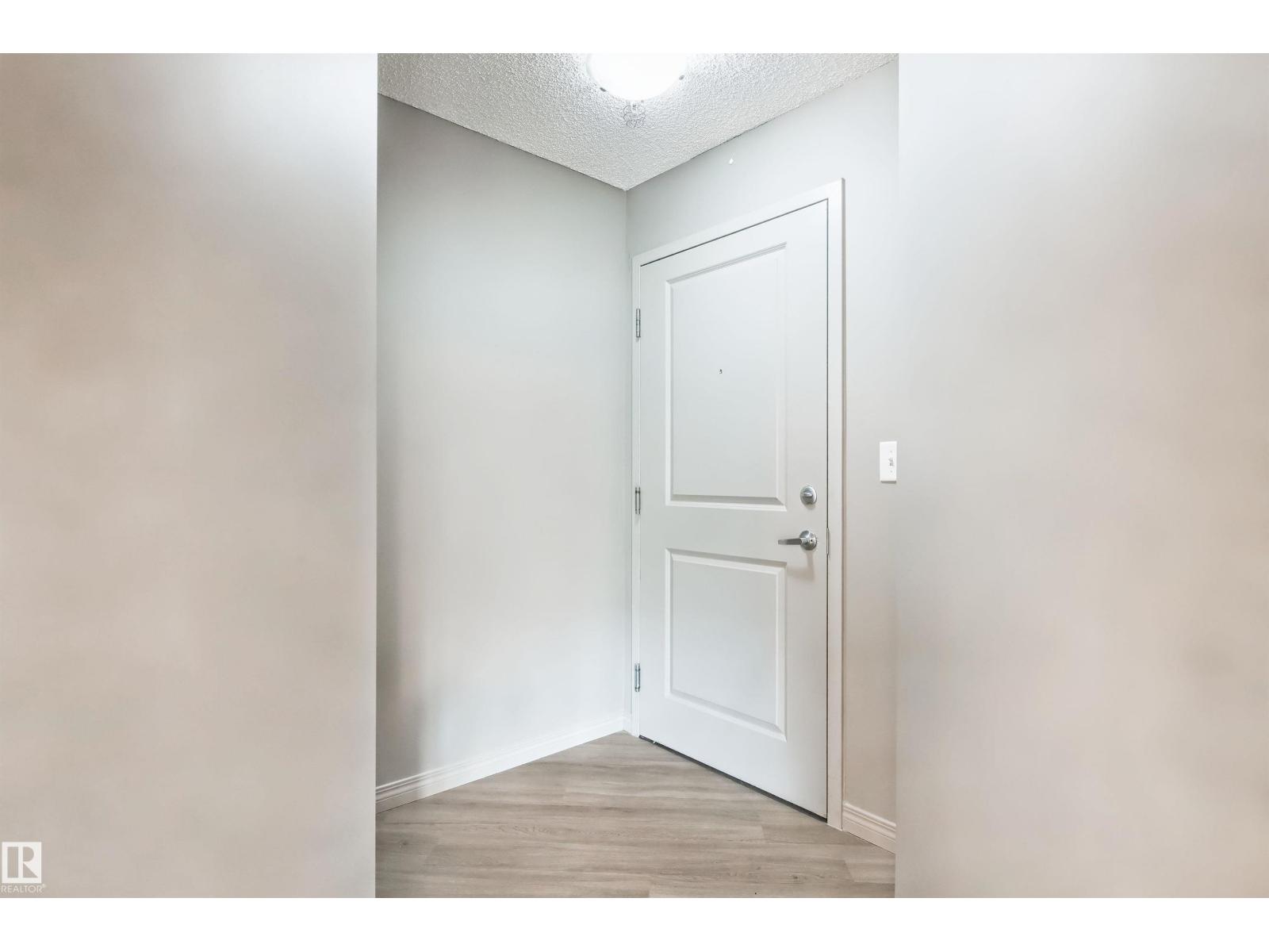 Photo 42 of 211 11441 Ellerslie Rd Sw, Edmonton AB