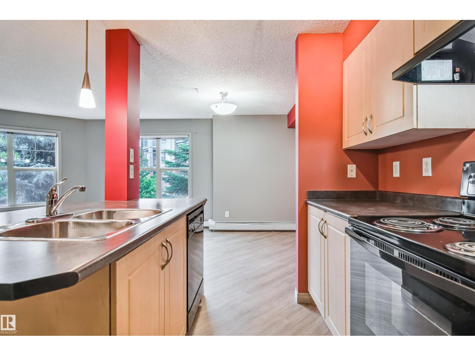 Photo 41 of 211 11441 Ellerslie Rd Sw, Edmonton AB