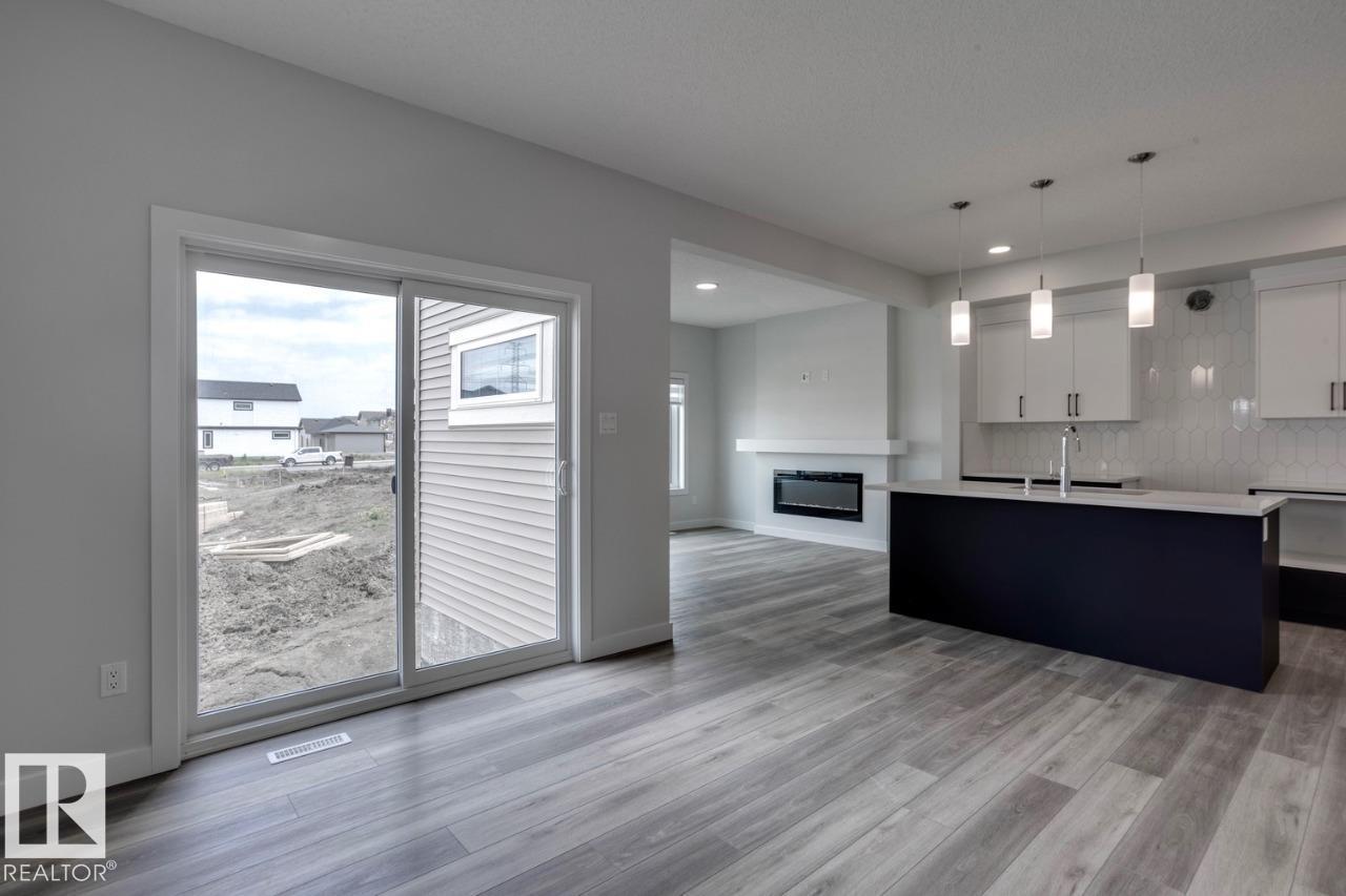 Photo 16 of 2831 191 St Nw, Edmonton AB