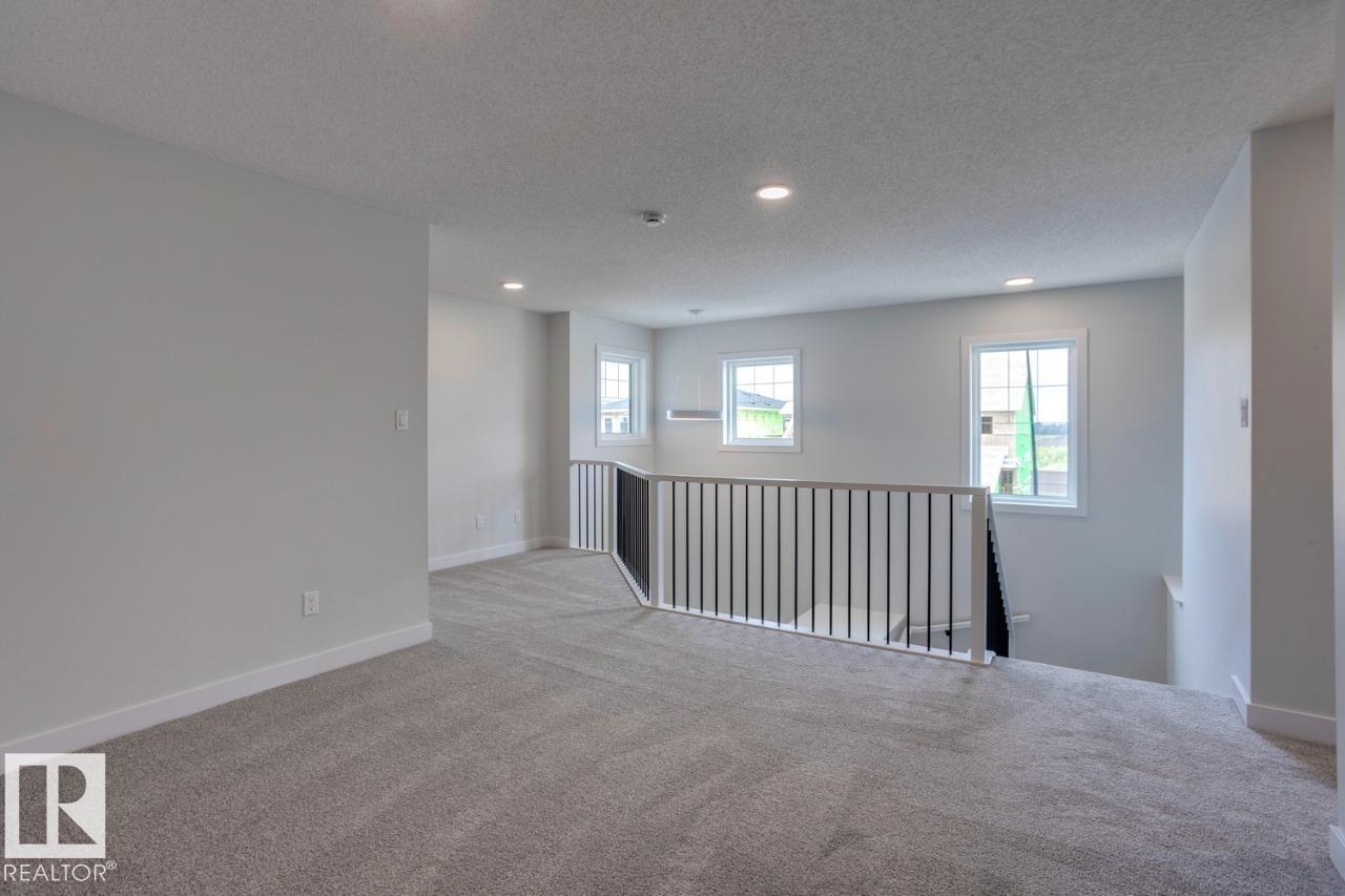 Photo 30 of 2831 191 St Nw, Edmonton AB