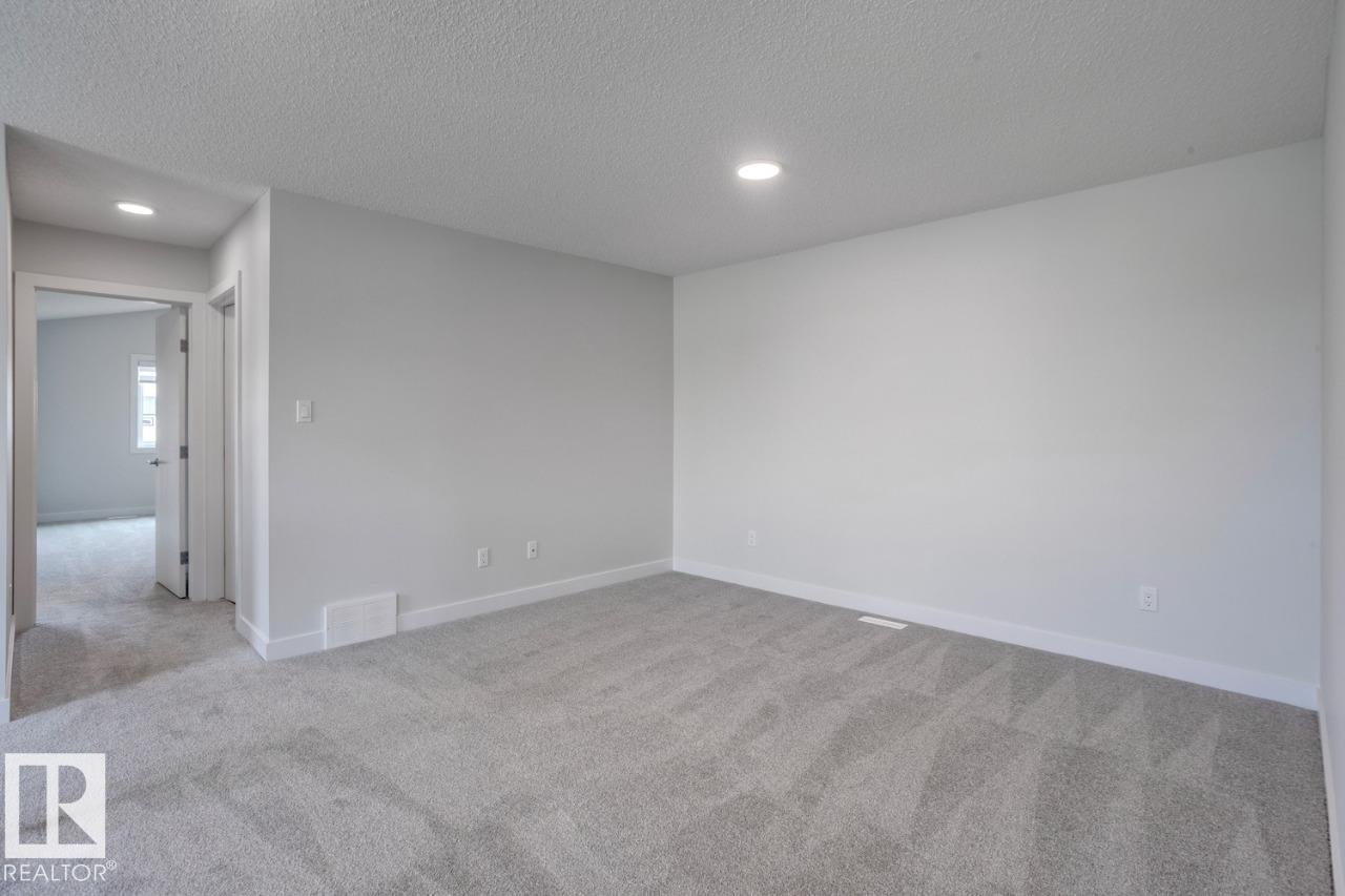 Photo 34 of 2831 191 St Nw, Edmonton AB