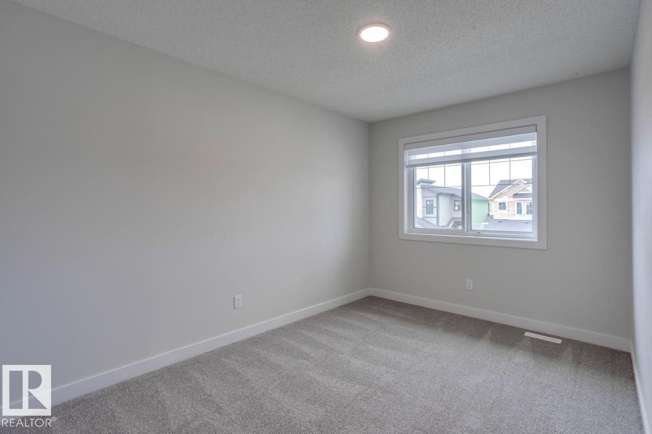 Photo 33 of 2831 191 St Nw, Edmonton AB