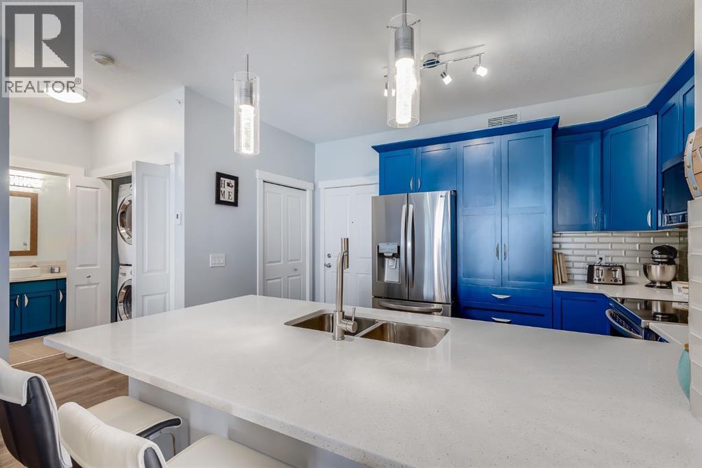 Photo 6 of 2312 4 Kingsland Close Se, Airdrie AB