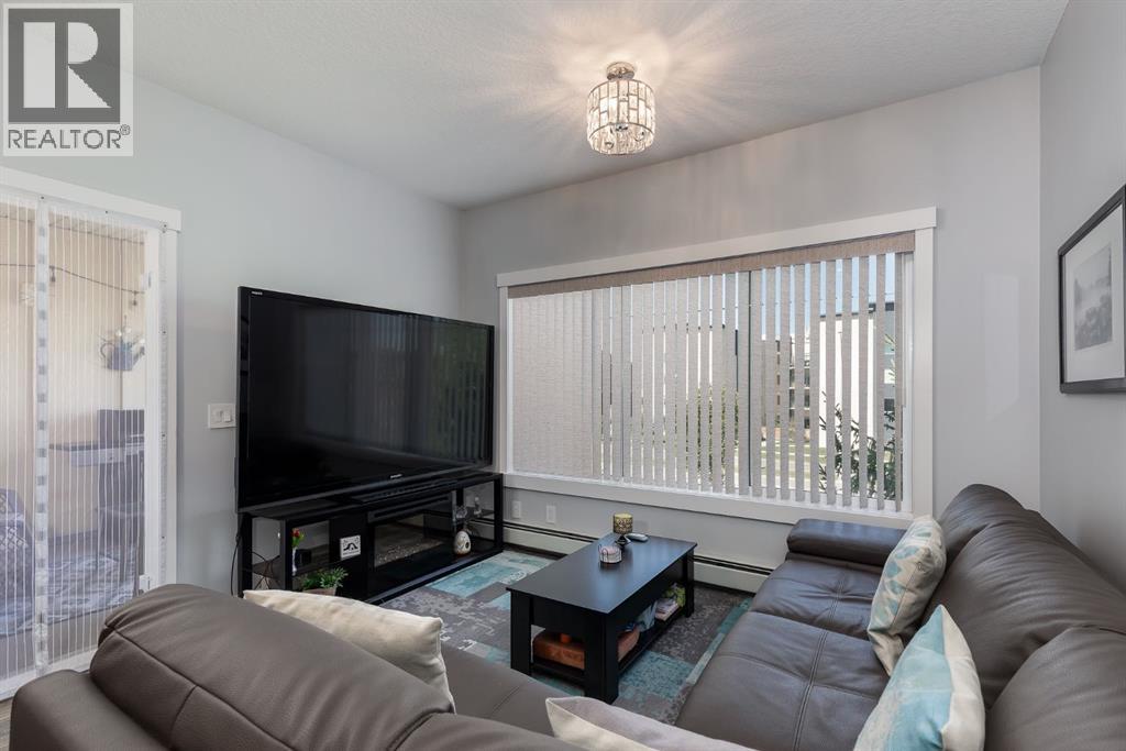Photo 10 of 2312 4 Kingsland Close Se, Airdrie AB