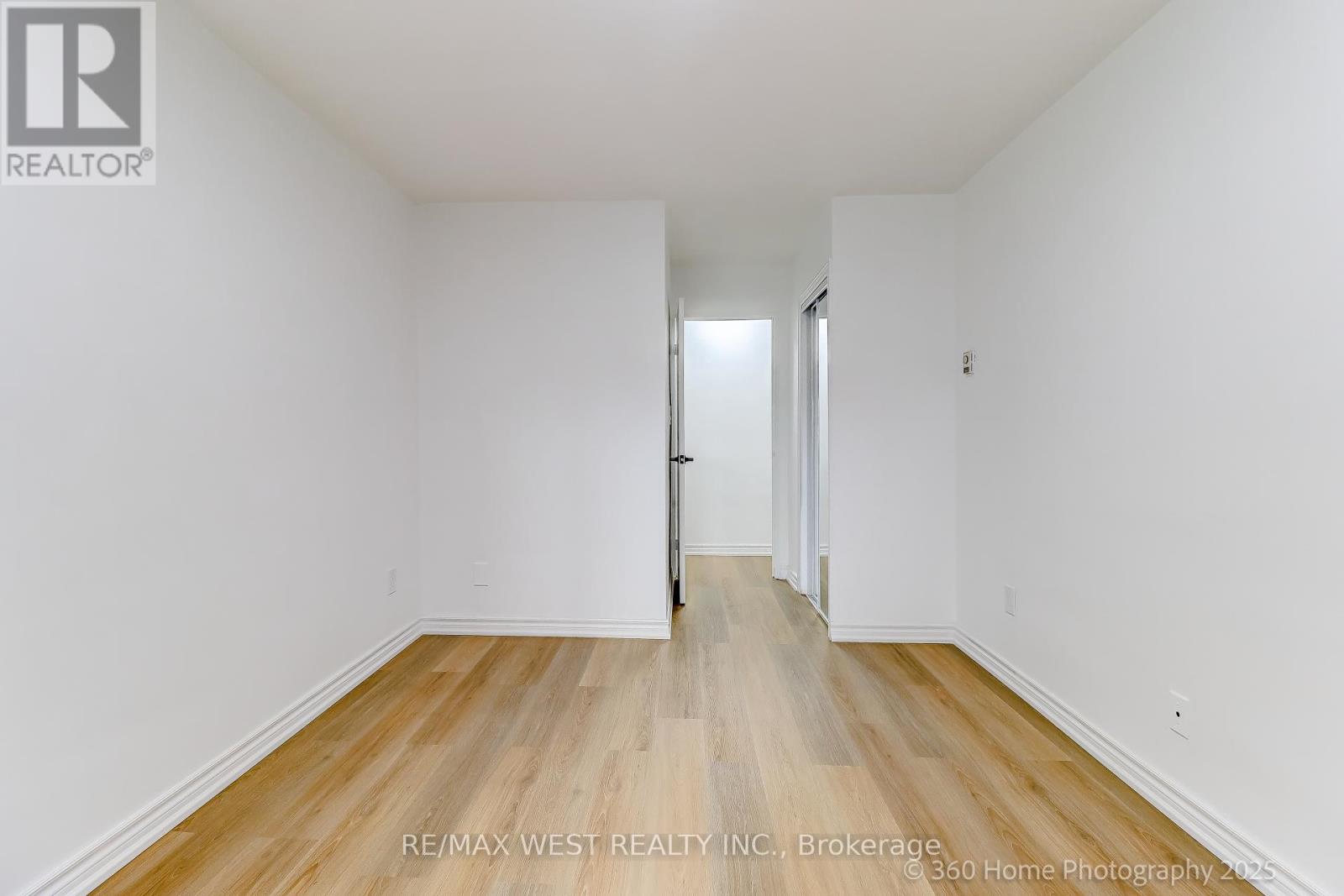 Photo 16 of 803 3 Massey Square, Toronto ON