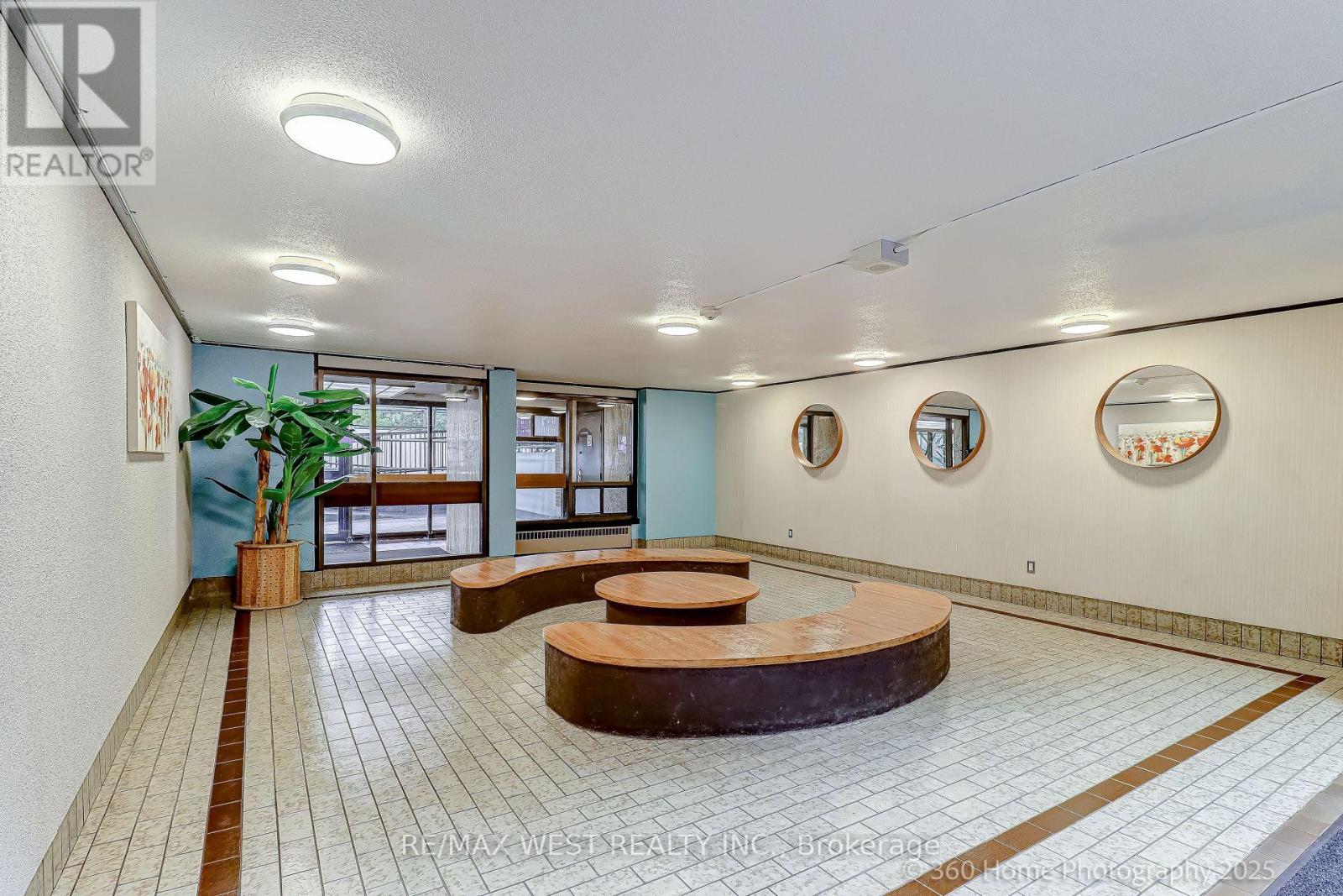 Photo 17 of 803 3 Massey Square, Toronto ON