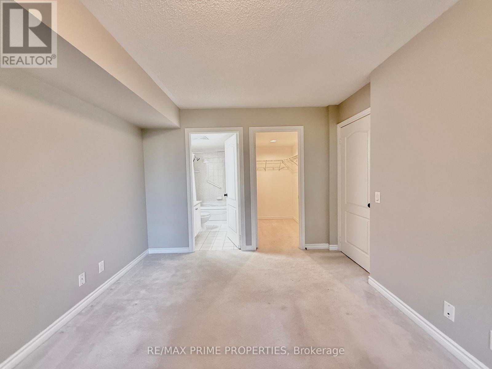Photo 28 of 320 85 The Boardwalk Way, Markham ON
