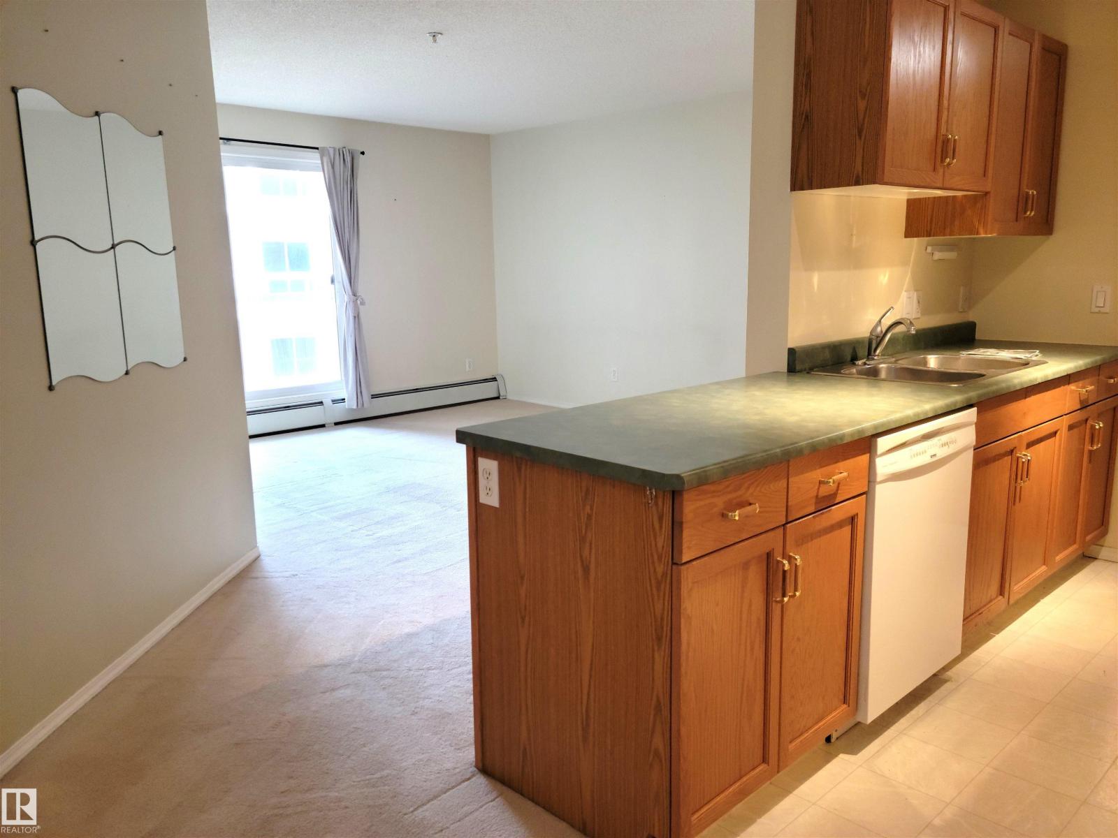Photo 34 of 312 10511 42 Av Nw, Edmonton AB