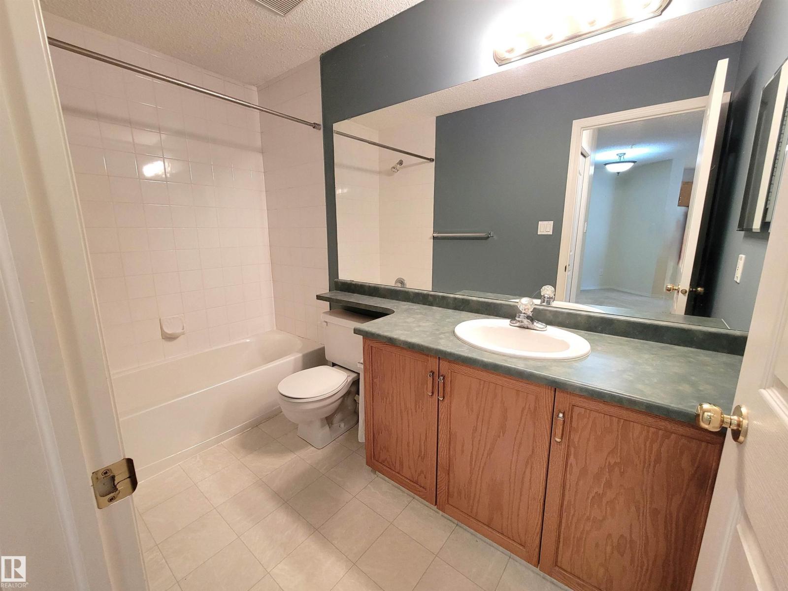 Photo 36 of 312 10511 42 Av Nw, Edmonton AB