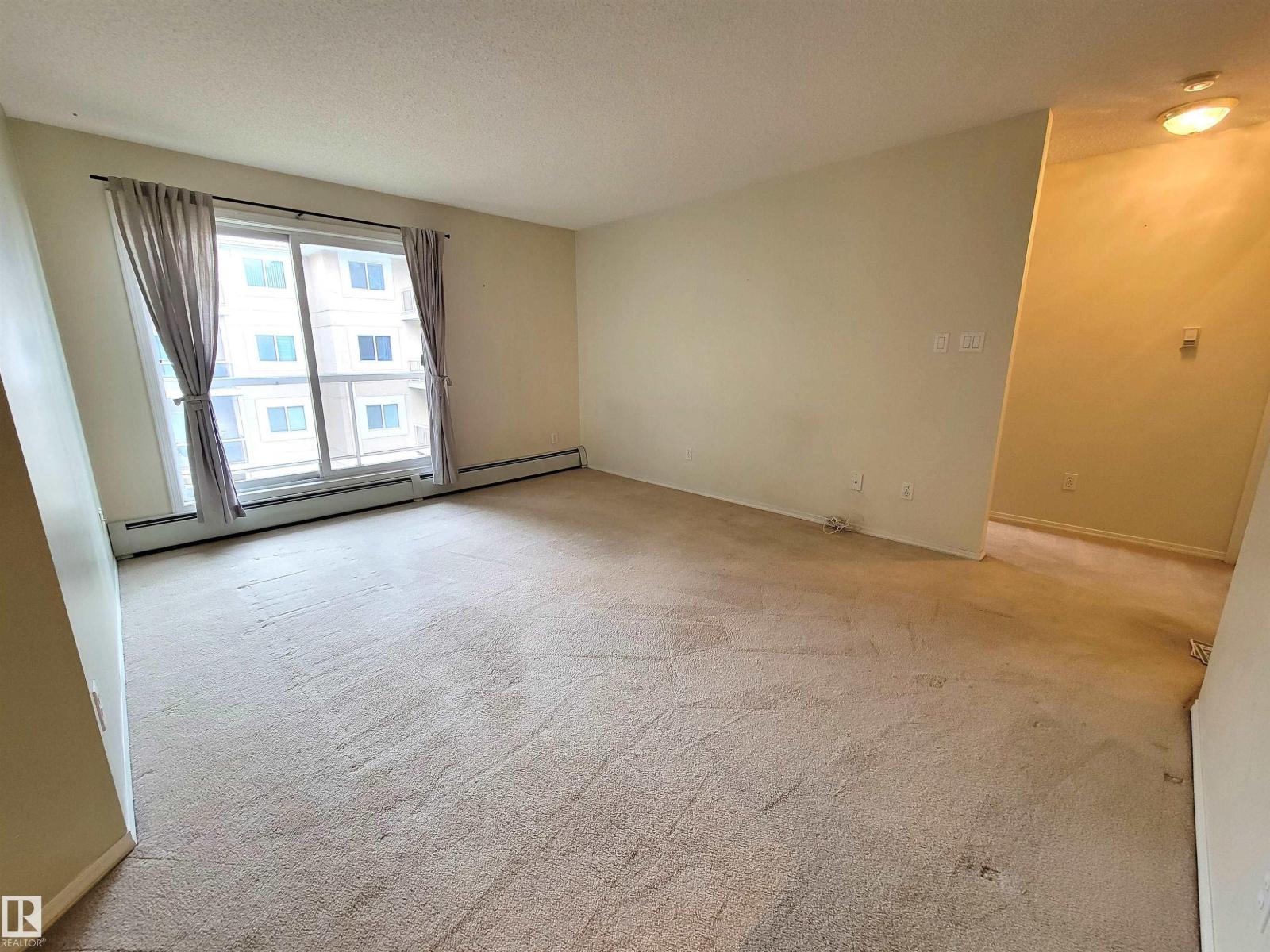 Photo 6 of 312 10511 42 Av Nw, Edmonton AB