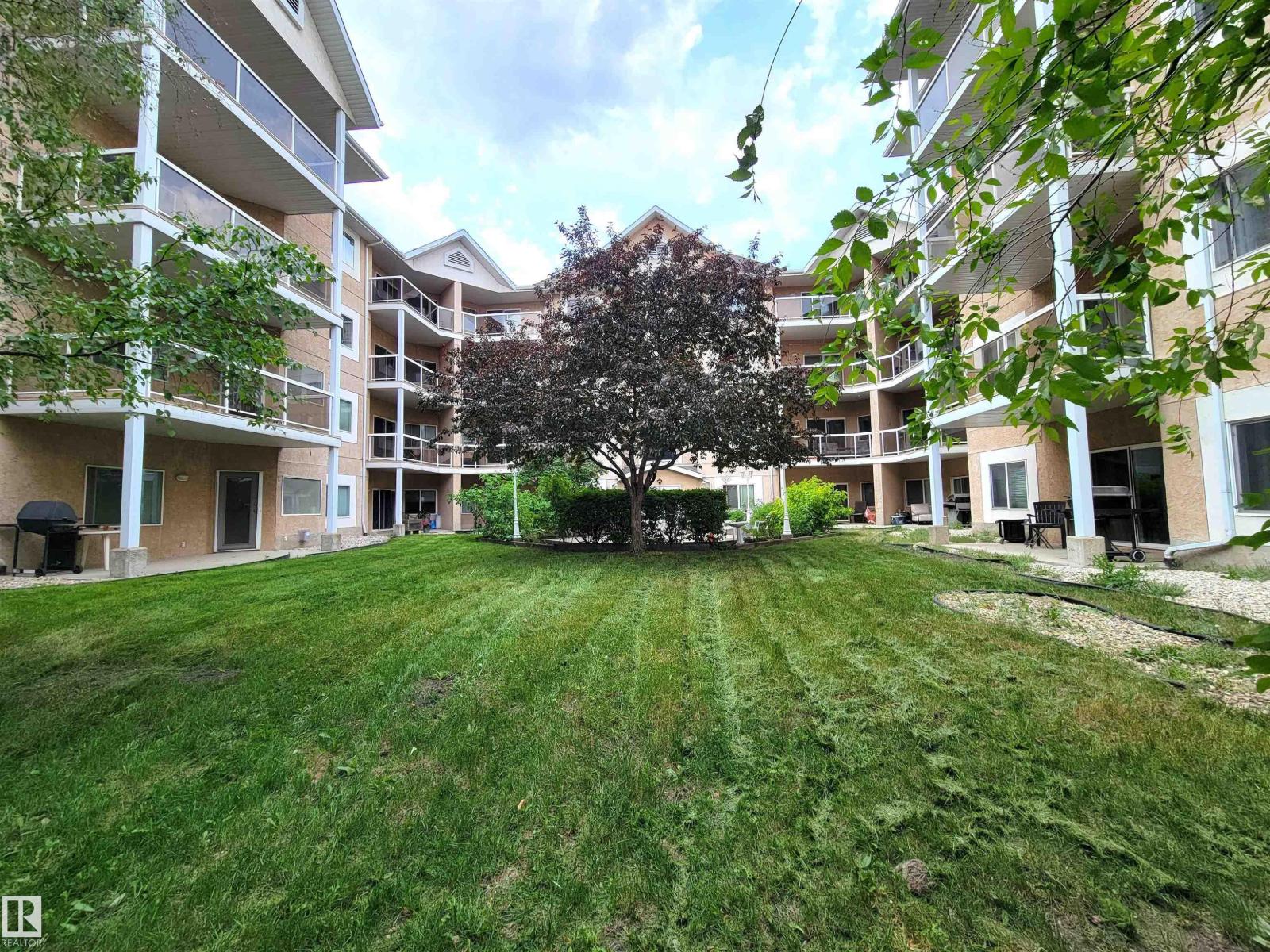 Photo 9 of 312 10511 42 Av Nw, Edmonton AB