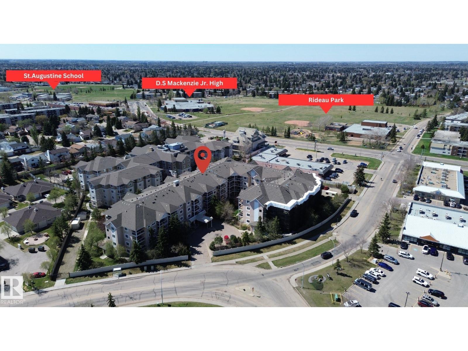 Photo 32 of 312 10511 42 Av Nw, Edmonton AB