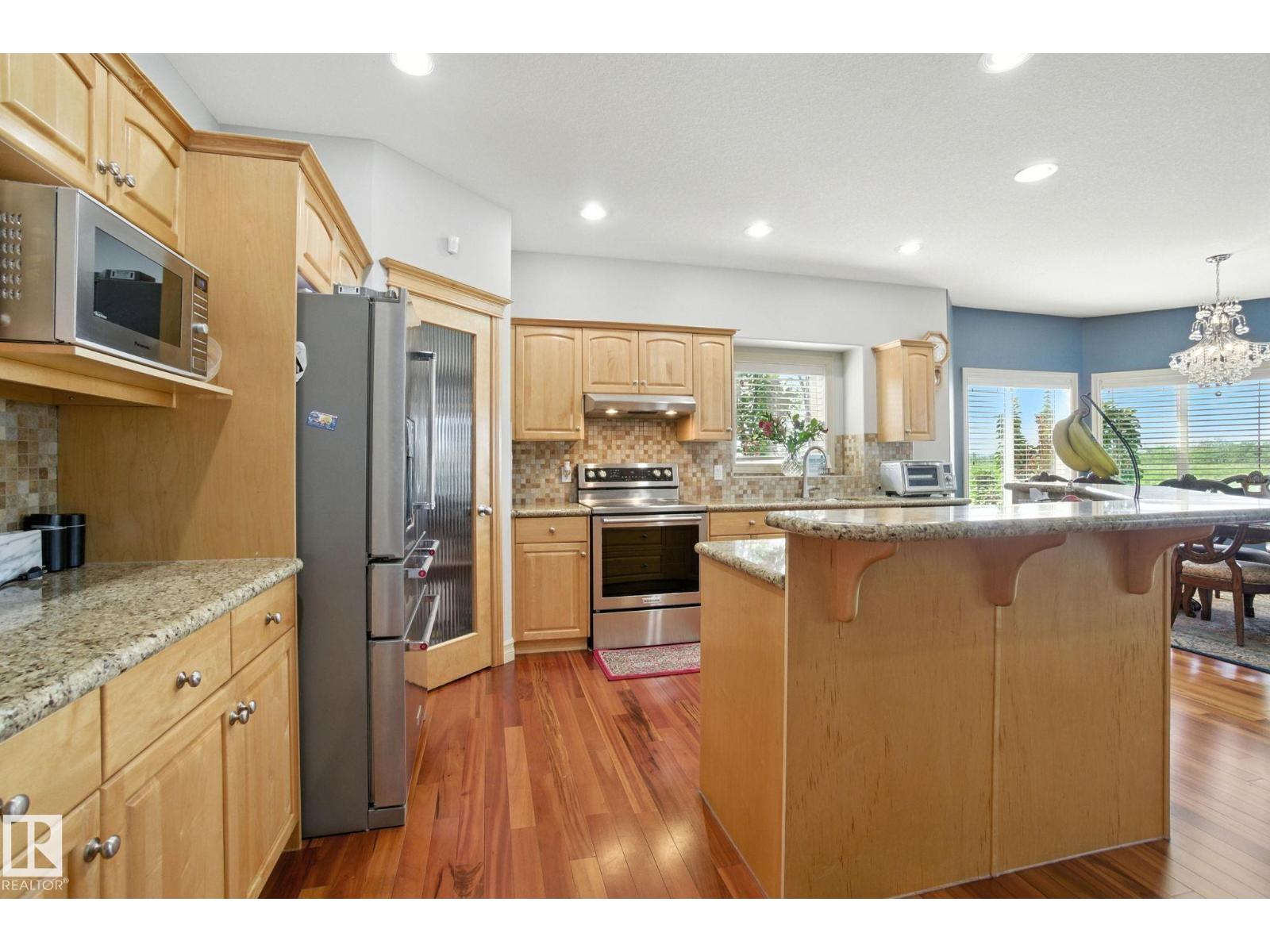Photo 13 of 1526 Haswell Cl Nw, Edmonton AB