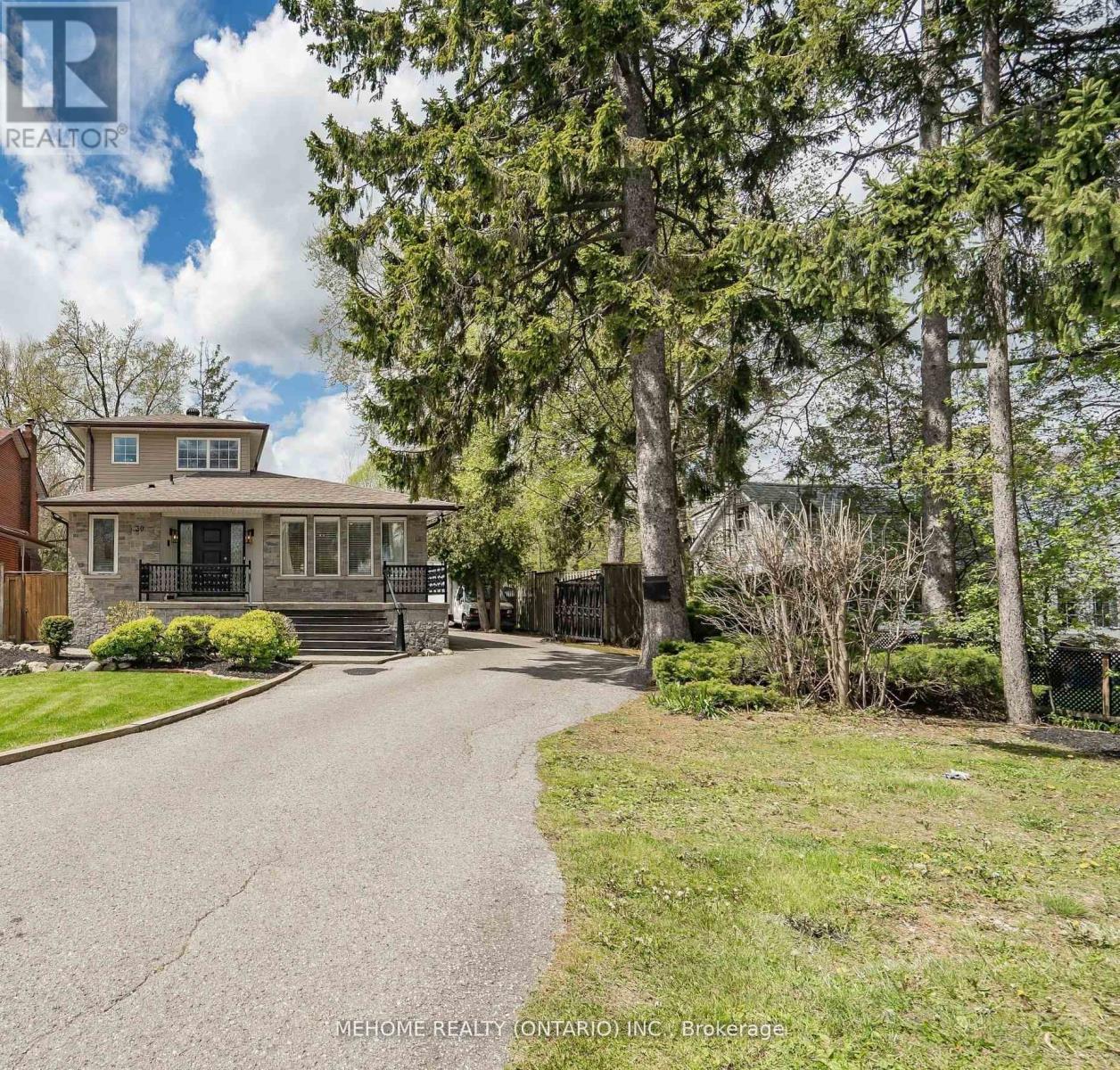 Photo 6 of Cottage 30 Morningside Avenue, Toronto ON