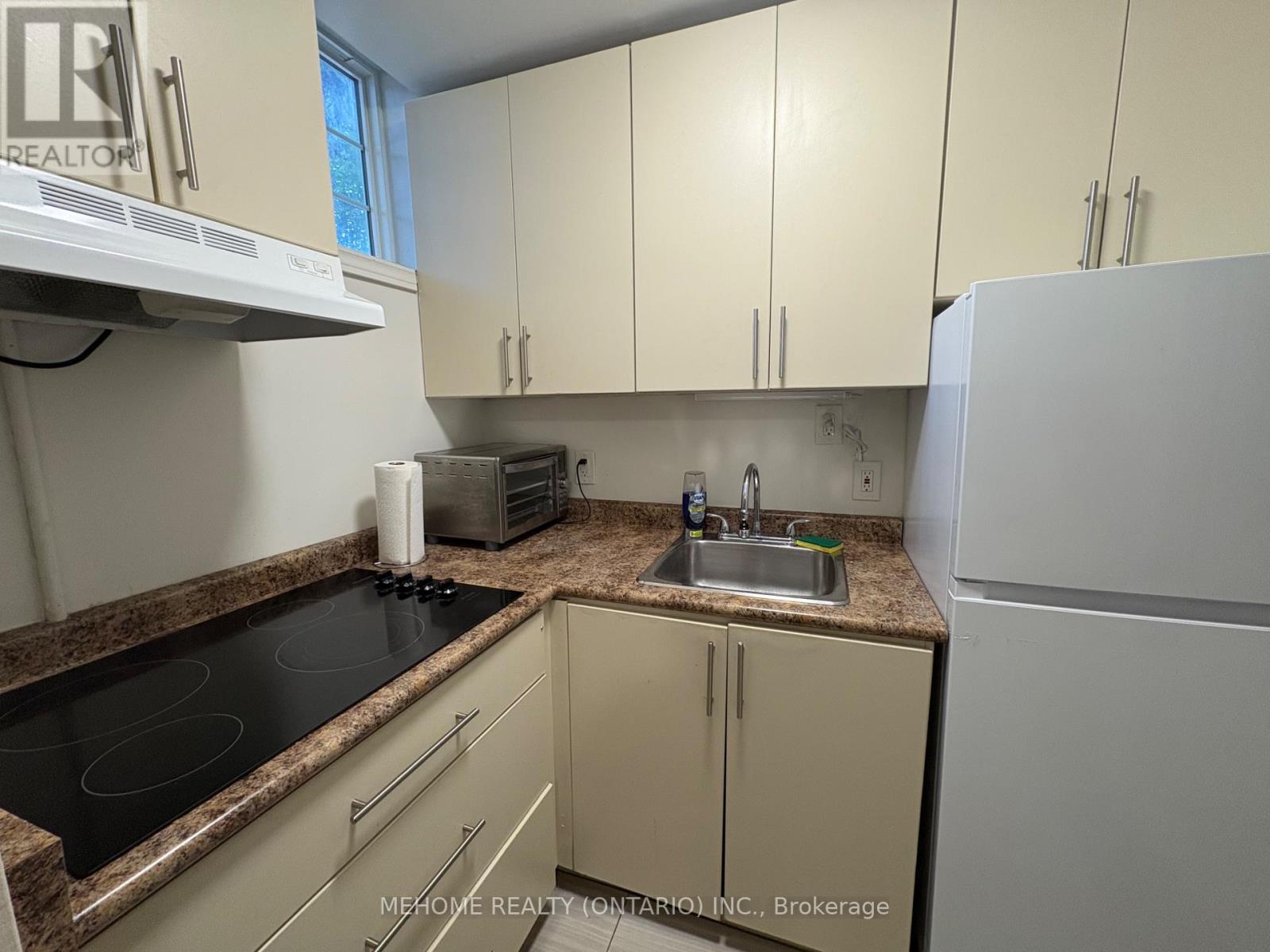 Photo 2 of Bsmt 2 30 Morningside Avenue, Toronto ON