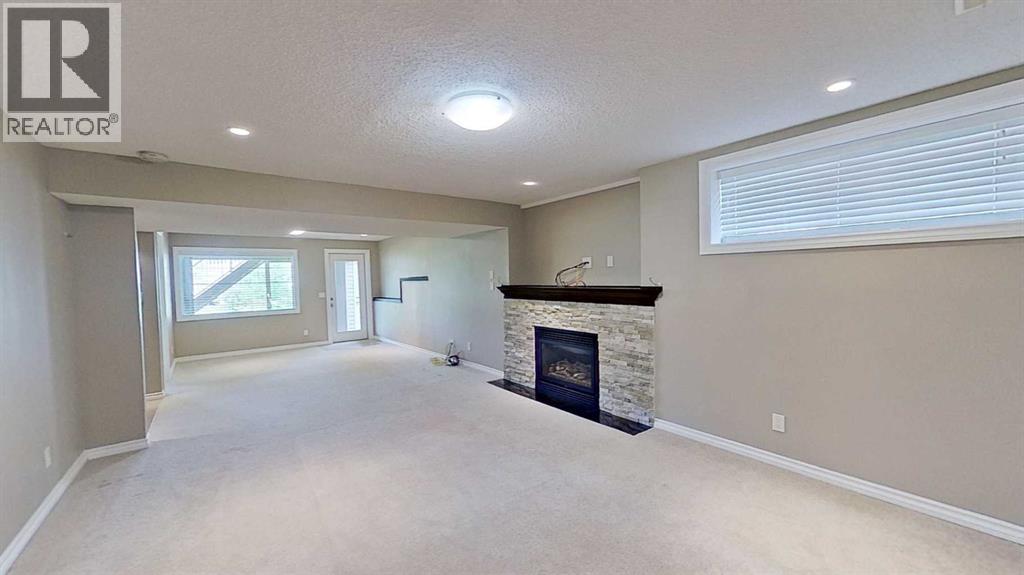 Photo 17 of 161 Silverado Range Cove Sw, Calgary AB
