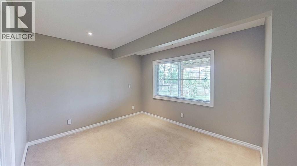 Photo 25 of 161 Silverado Range Cove Sw, Calgary AB