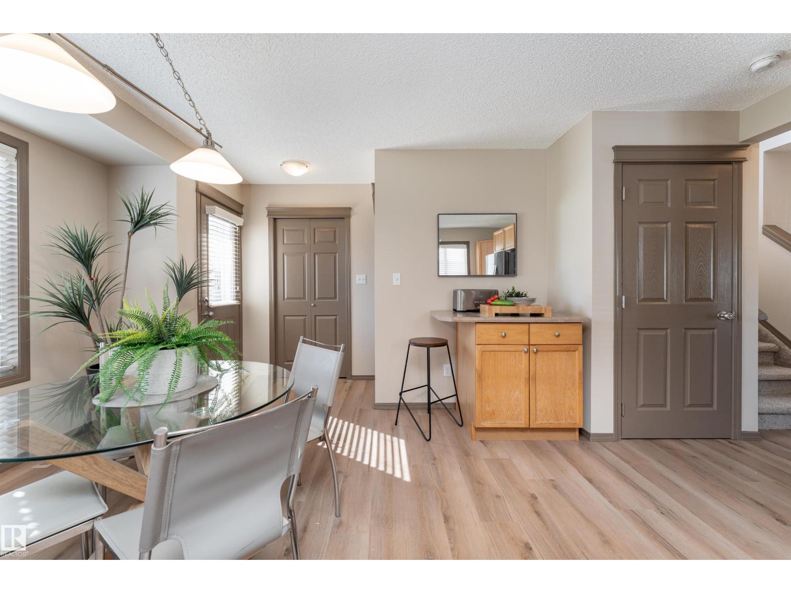 Photo 21 of 625 88 A St Sw, Edmonton AB