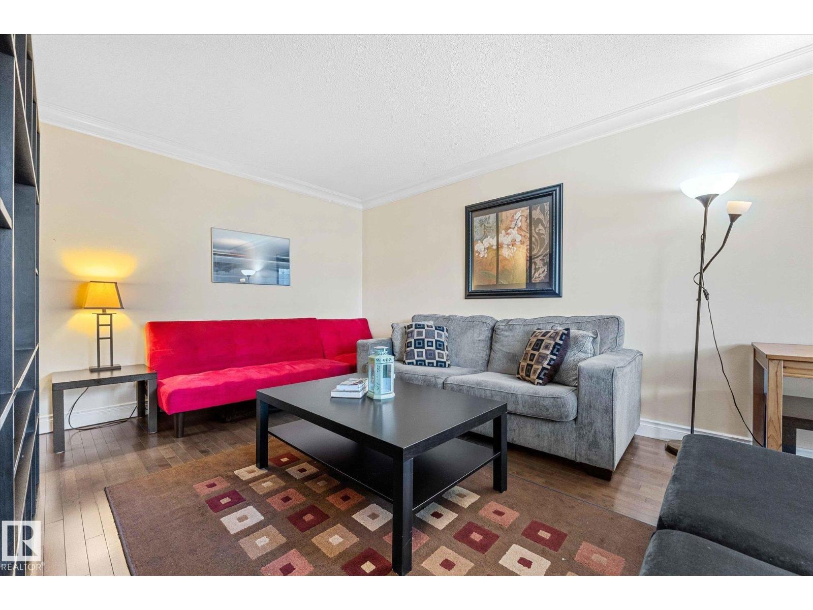Photo 12 of 204 10745 83 Av Nw, Edmonton AB