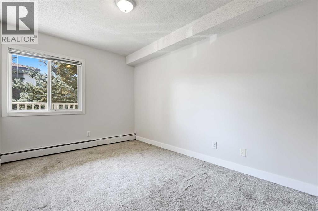 Photo 12 of 305 732 57 Avenue Sw, Calgary AB