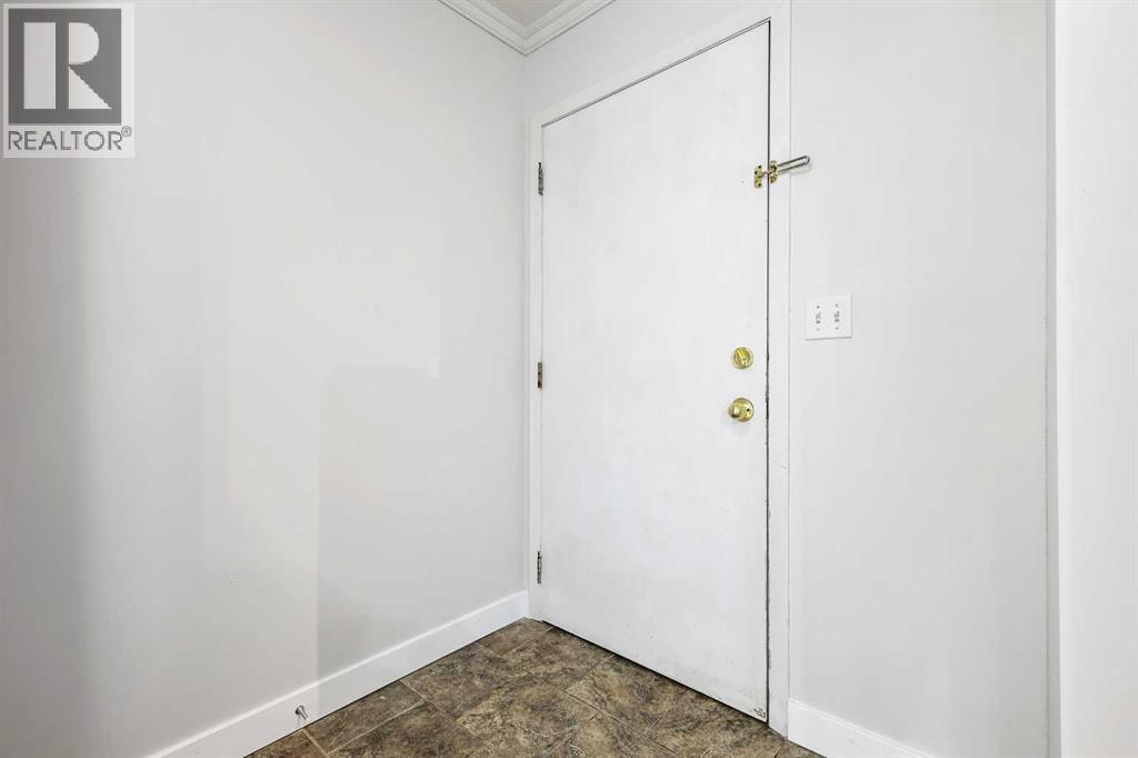 Photo 25 of 305 732 57 Avenue Sw, Calgary AB