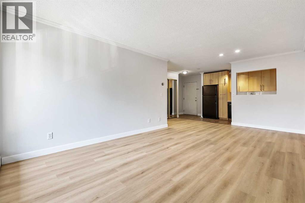 Photo 32 of 305 732 57 Avenue Sw, Calgary AB