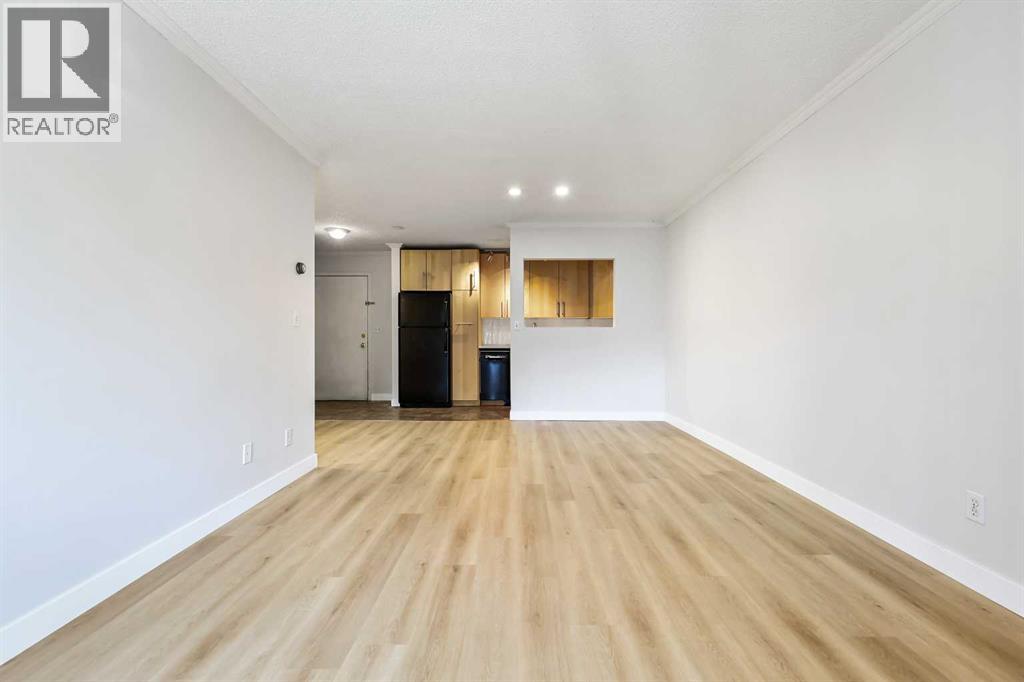 Photo 31 of 305 732 57 Avenue Sw, Calgary AB