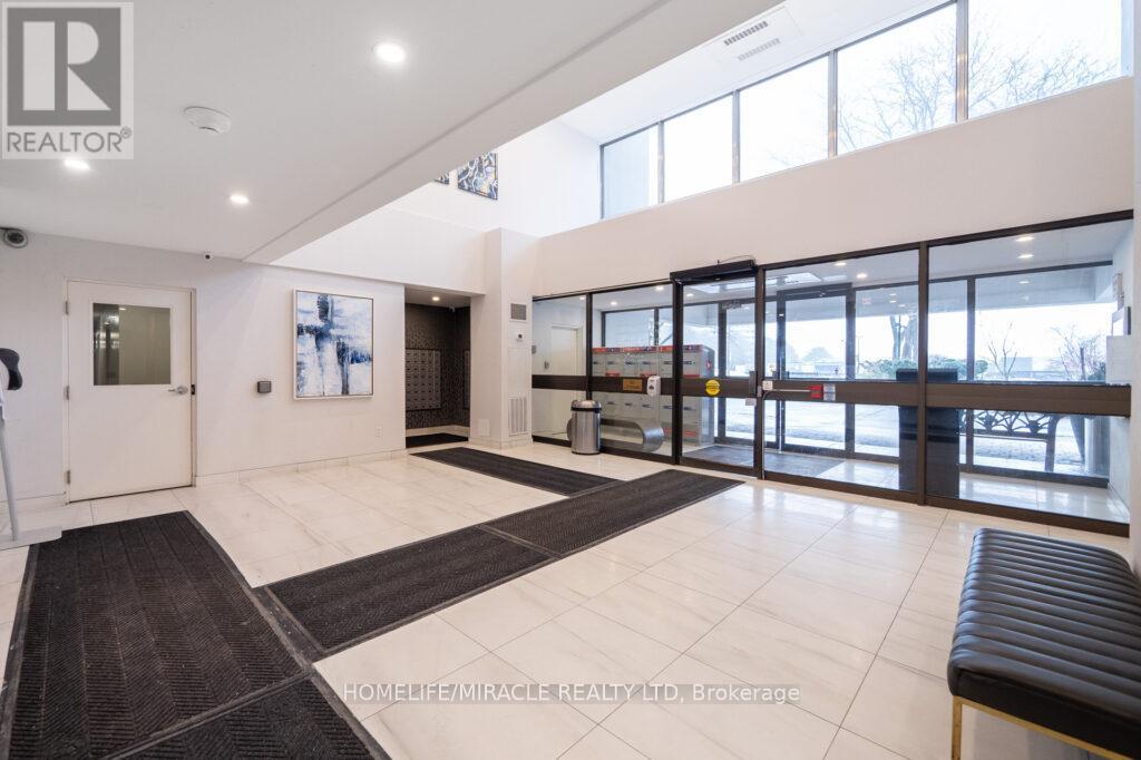 Photo 6 of 509 1580 Mississauga Valley Boulevard, Mississauga ON