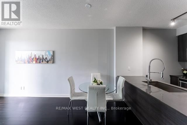 Photo 21 of 903 4011 Brickstone Mews, Mississauga ON