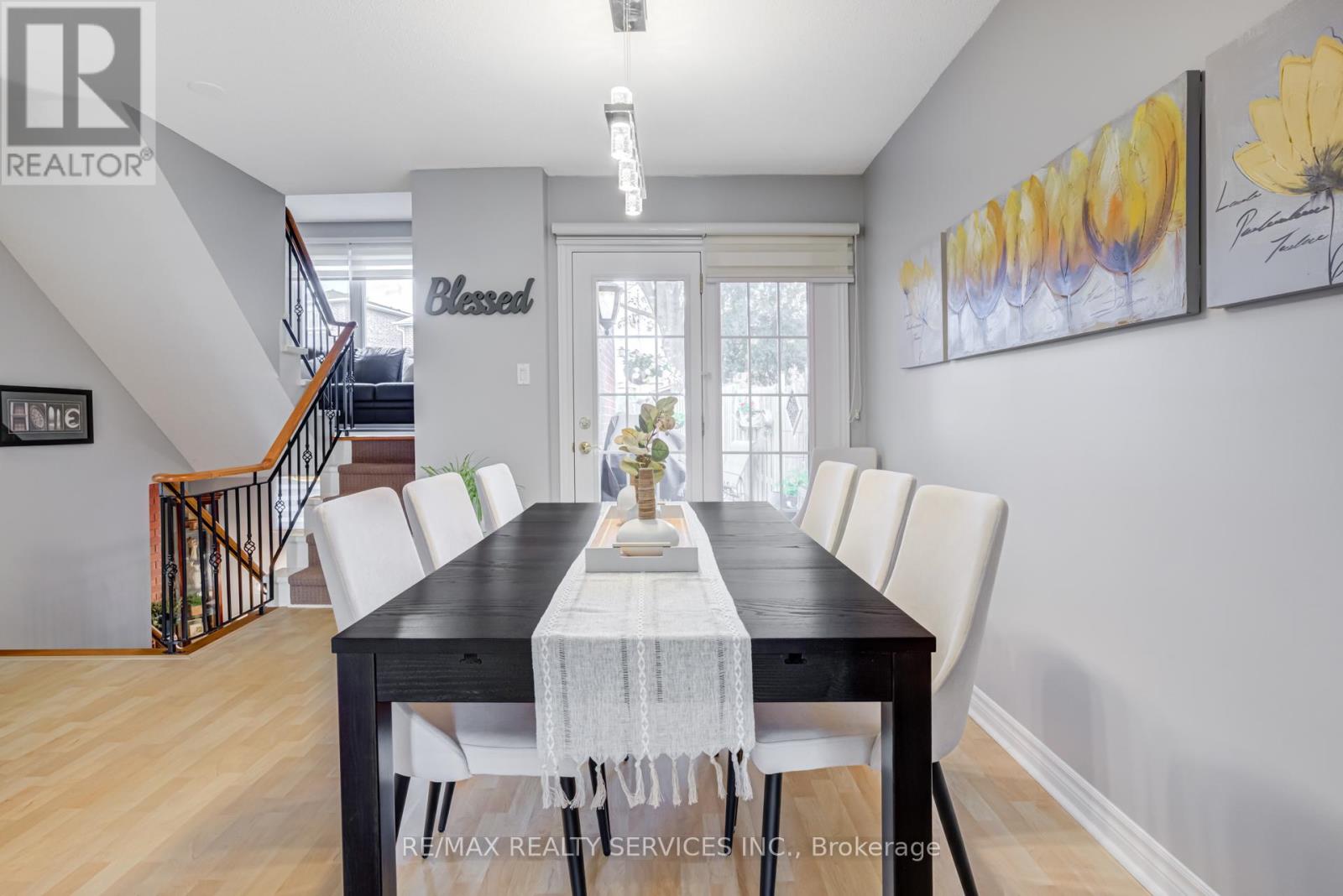Photo 24 of 74 Crenshaw Court, Brampton ON