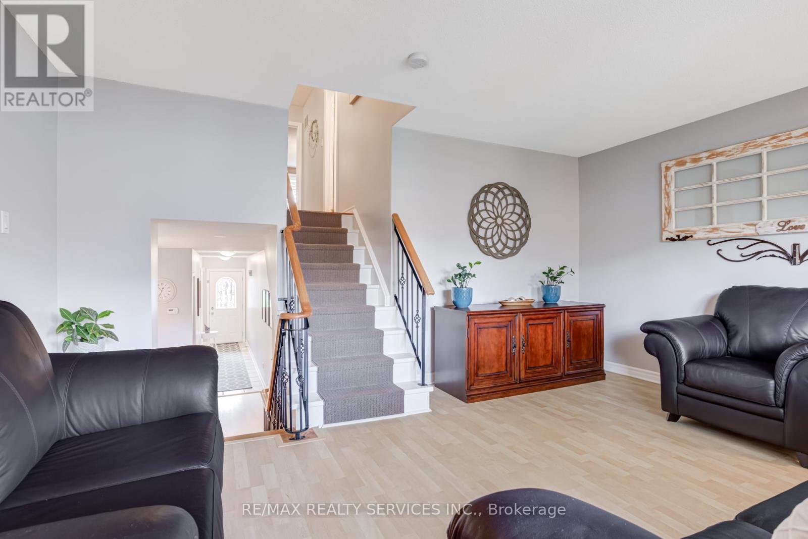 Photo 29 of 74 Crenshaw Court, Brampton ON