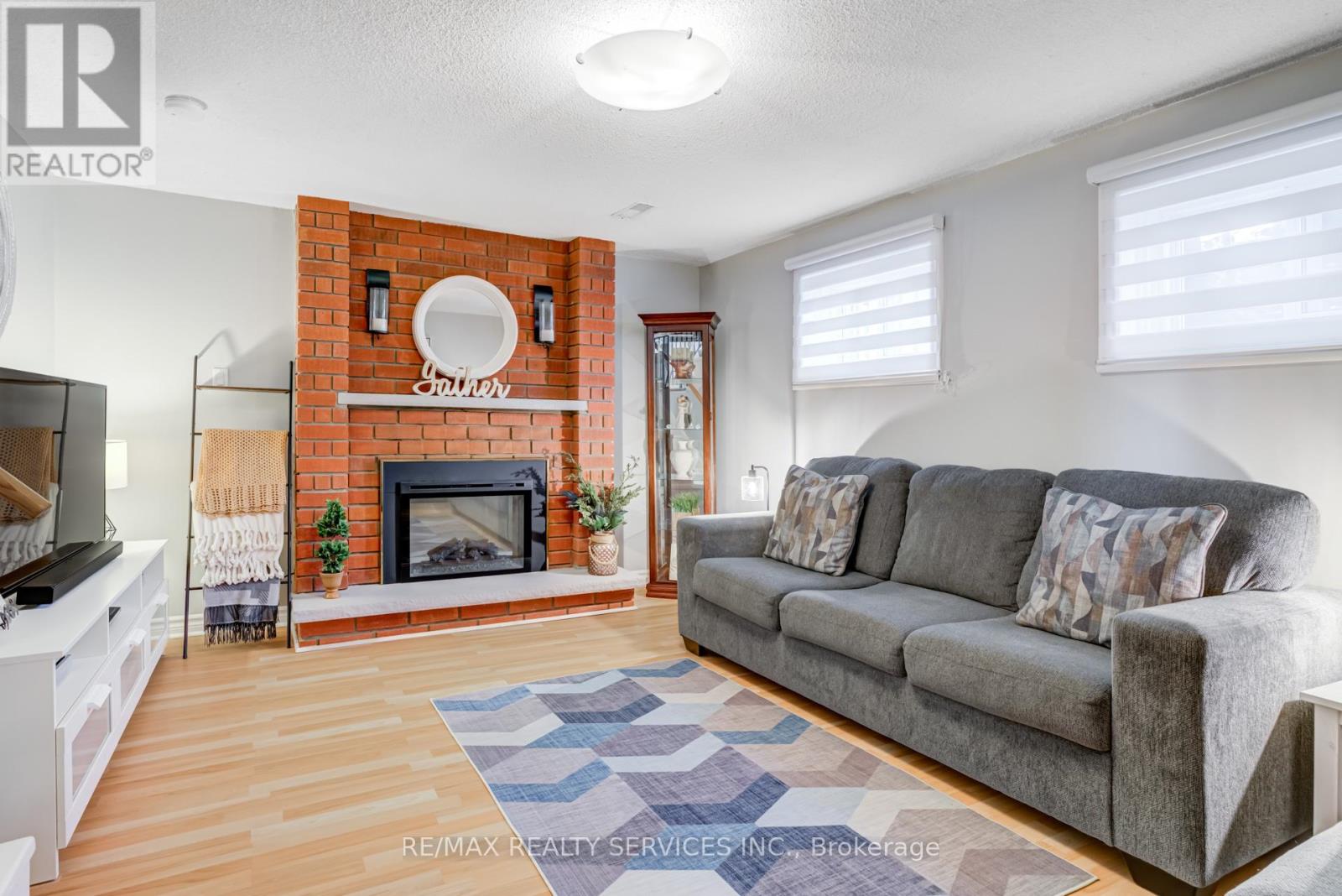 Photo 38 of 74 Crenshaw Court, Brampton ON