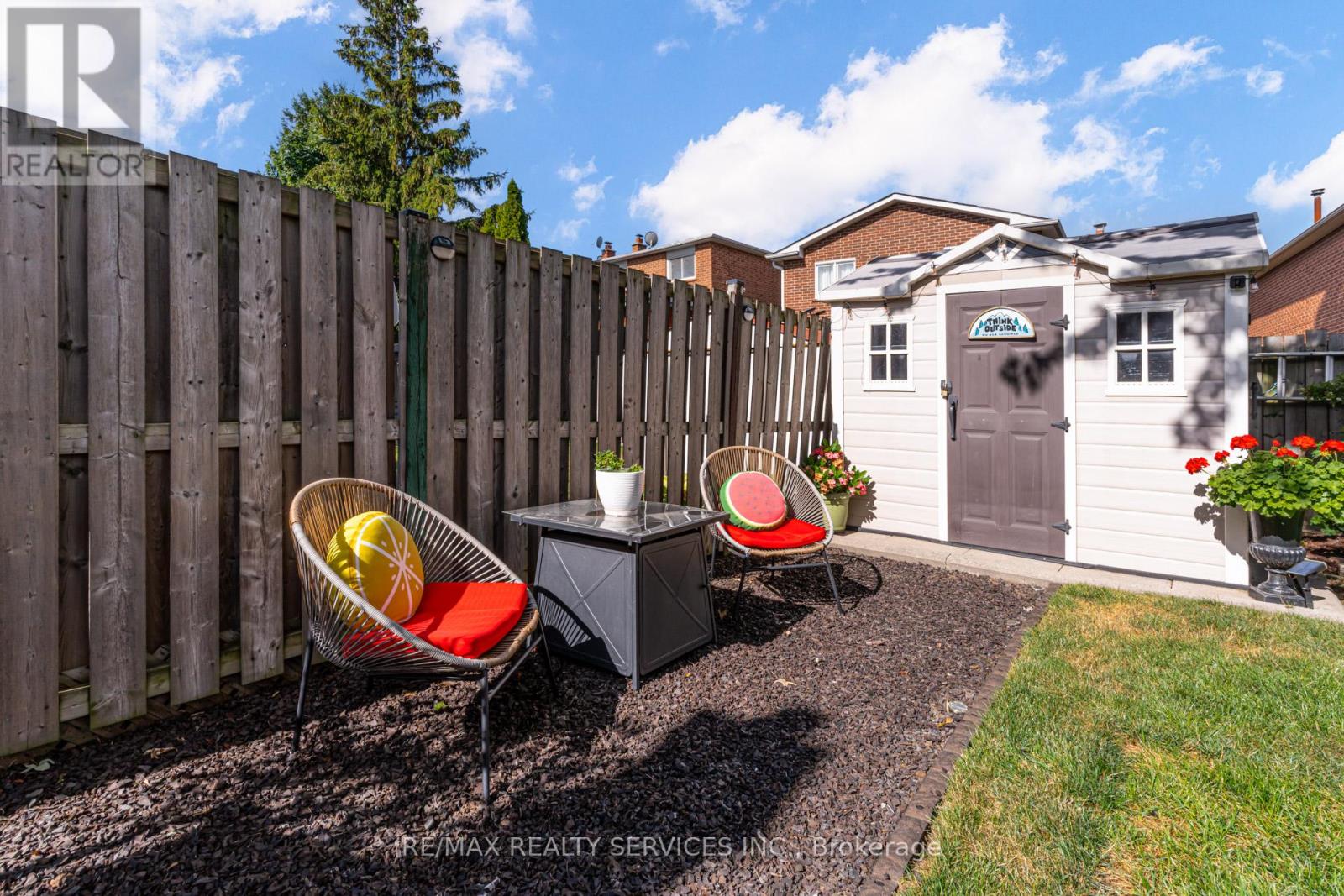 Photo 44 of 74 Crenshaw Court, Brampton ON