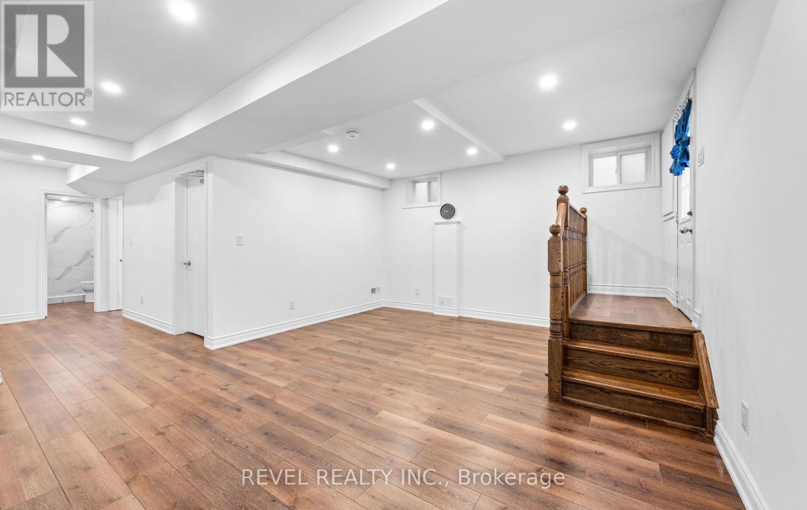 Photo 3 of Basement 69 Rockcliffe Boulevard, Toronto ON