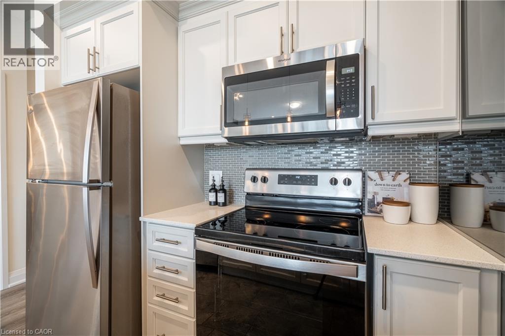 Photo 10 of 16 Concord Place Unit 426, Grimsby ON