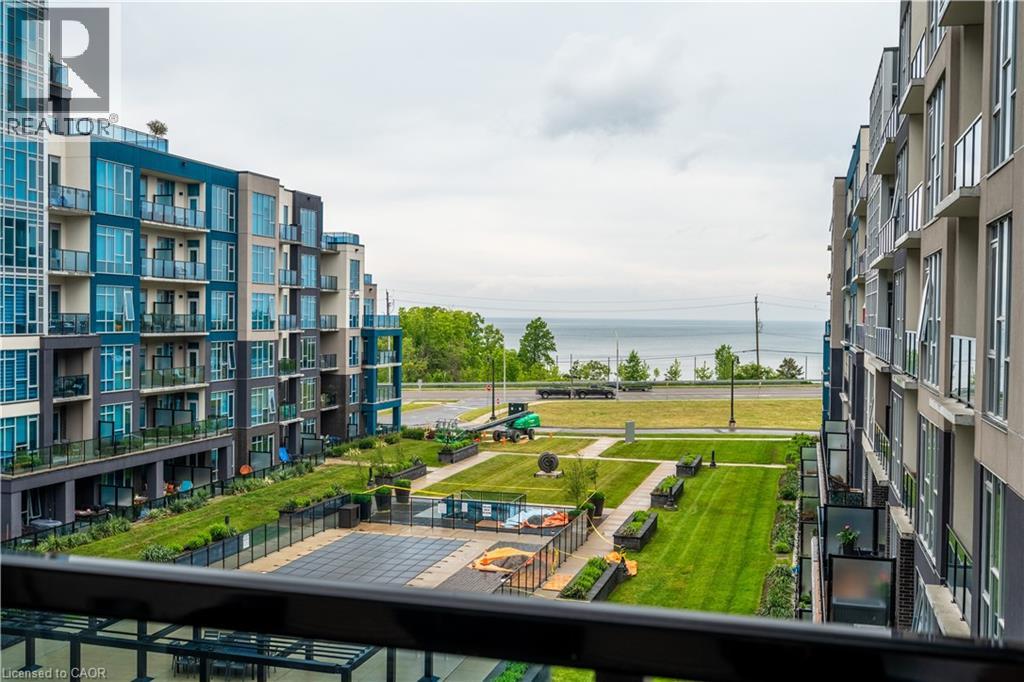 Photo 37 of 16 Concord Place Unit 426, Grimsby ON
