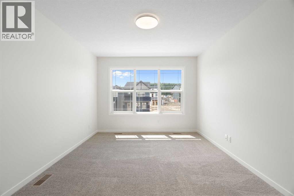 Photo 30 of 135 Creekview Gardens Sw, Calgary AB