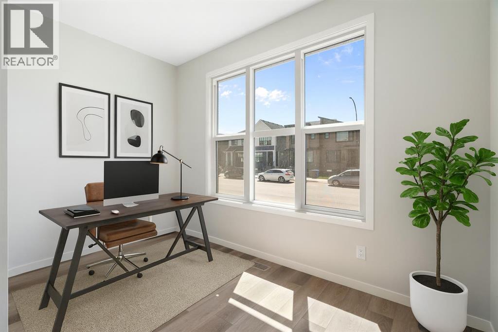 Photo 7 of 620 Rowmont Boulevard Nw, Calgary AB