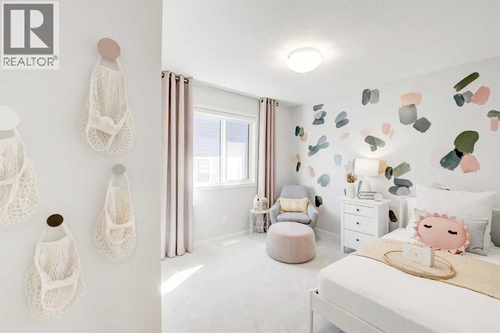 Photo 3 of 69 Royston Grove Nw, Calgary AB