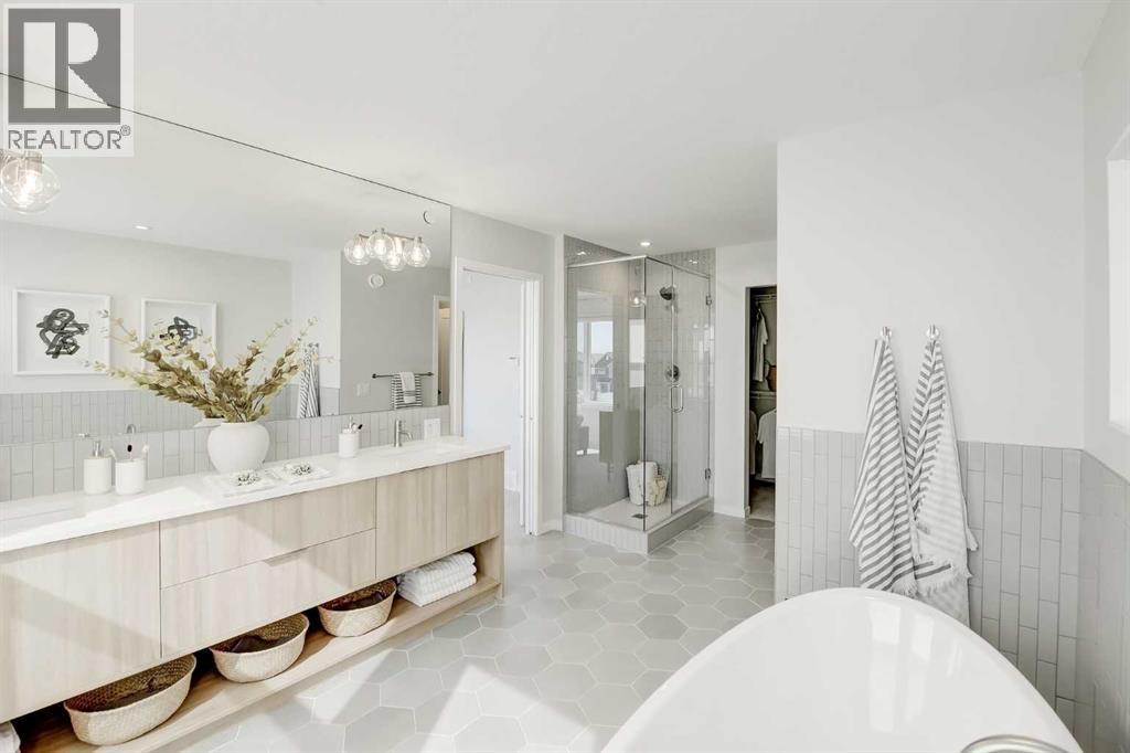 Photo 14 of 69 Royston Grove Nw, Calgary AB