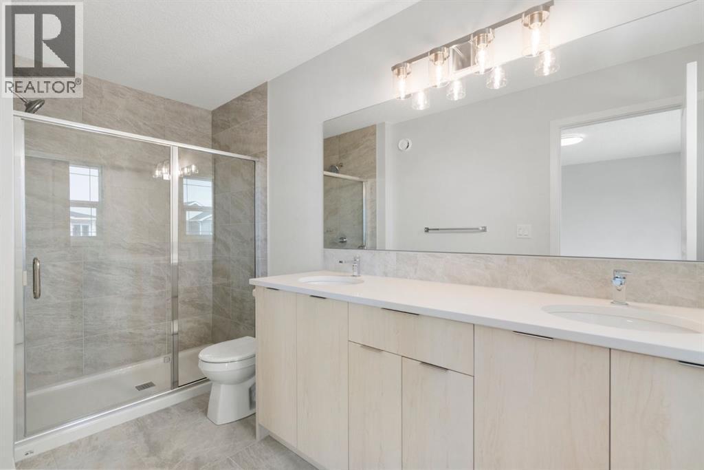 Photo 26 of 672 Buffaloberry Manor Se, Calgary AB