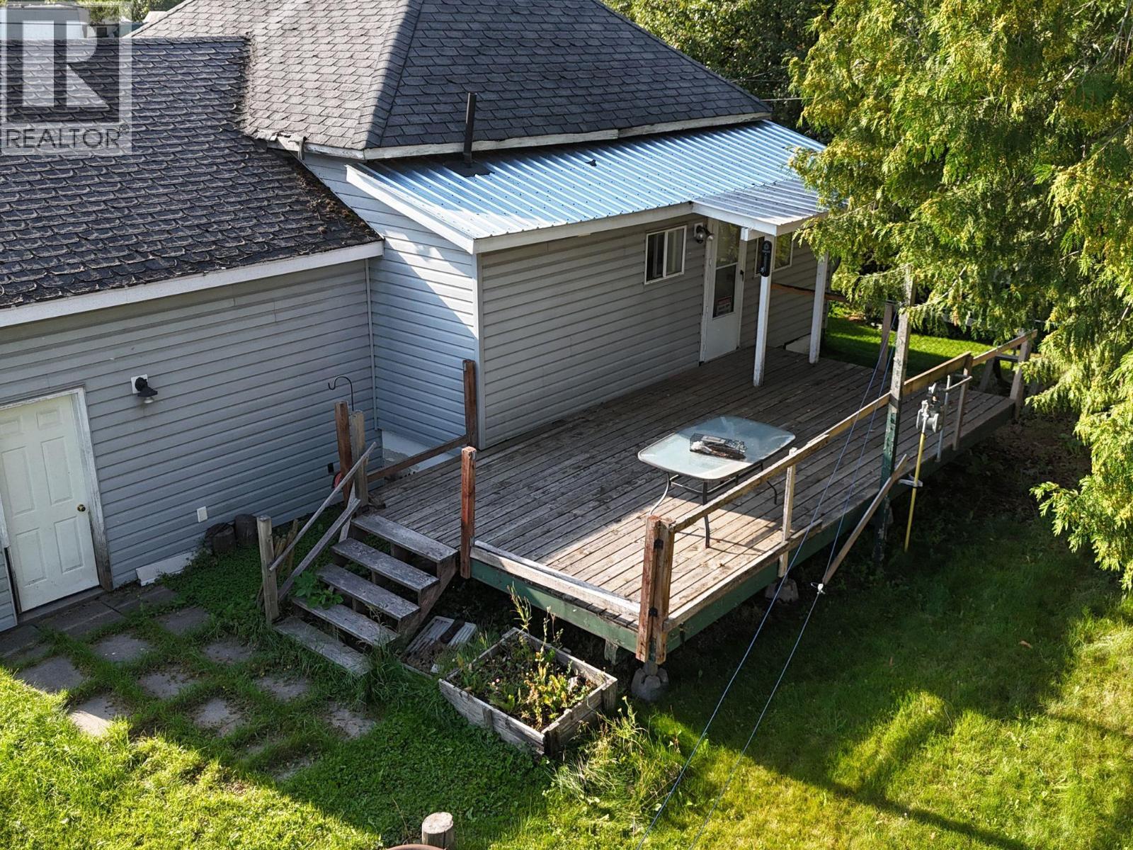 Photo 13 of 1171 1st Avenue, Fernie BC