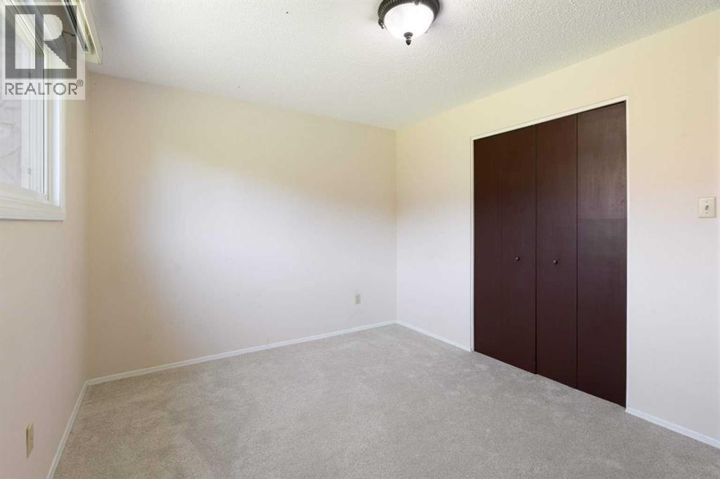 Photo 22 of 11741 Canfield Road Sw, Calgary AB