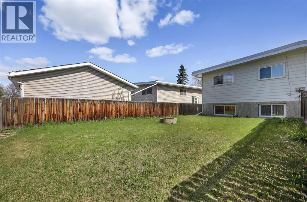 Photo 29 of 11741 Canfield Road Sw, Calgary AB